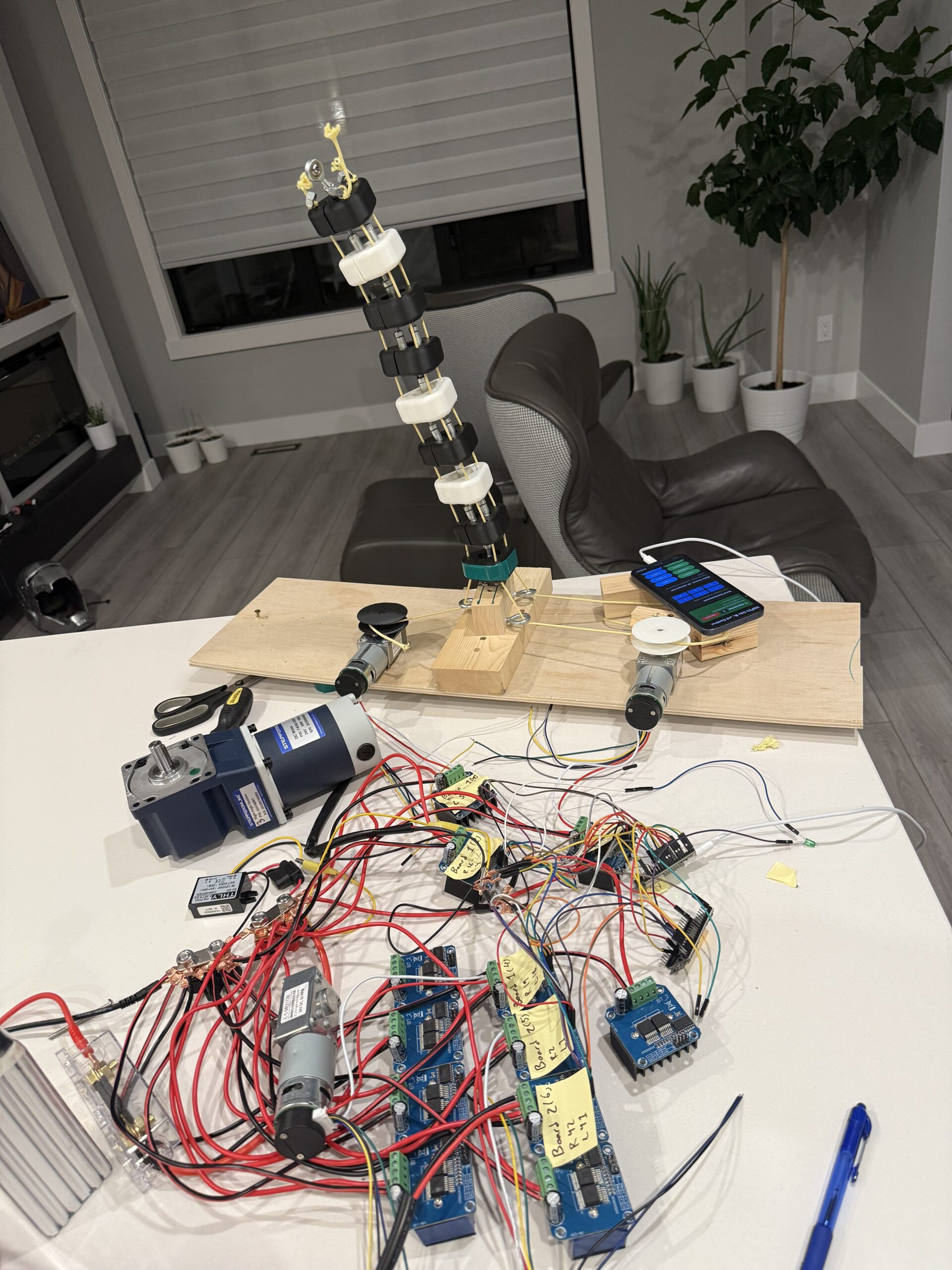 章鱼博士机械臂原型机 章鱼博士机械臂原型机